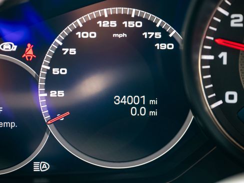 Used 2023 Porsche Cayenne GTS w/ Premium Package Plus image 37