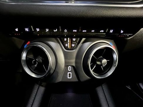 Used 2020 Chevrolet Blazer LT w/ Redline Edition image 34