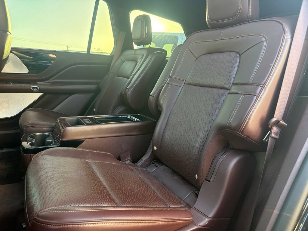 Used 2020 Lincoln Aviator Black Label Grand Touring w/ Class IV Trailer Tow Package AWD/4WD image 13