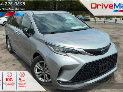 Used 2021 Toyota Sienna XSE w/ XSE Plus Package