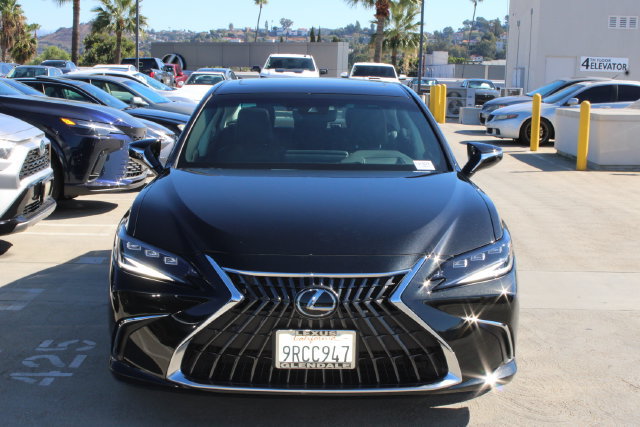 Certified 2025 Lexus ES 300h w/ Premium Package FWD image 2