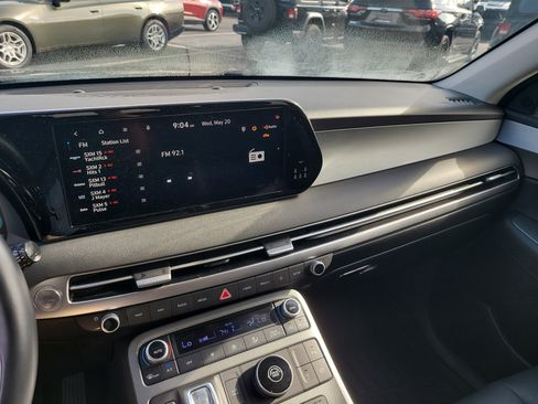 Used 2023 Hyundai Palisade SEL FWD image 21