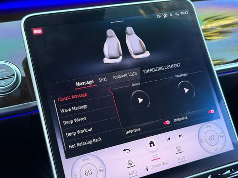 Certified 2023 Mercedes-Benz Maybach S 680 4MATIC image 4