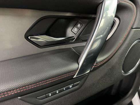 Used 2022 Land Rover Discovery Sport SE R-Dynamic image 24