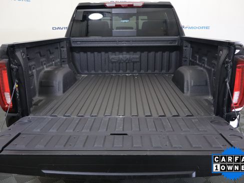 Used 2026 GMC Sierra 1500 AT4 w/ AT4 Premium Package AWD/4WD image 9