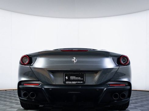 Certified 2023 Ferrari Portofino M image 14