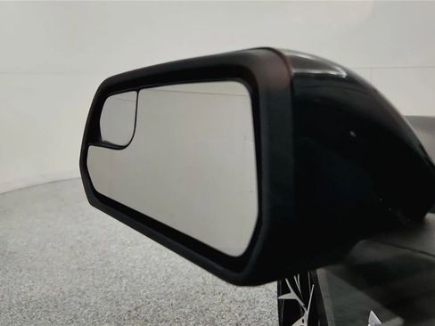 Used 2020 Ford Mustang GT image 23