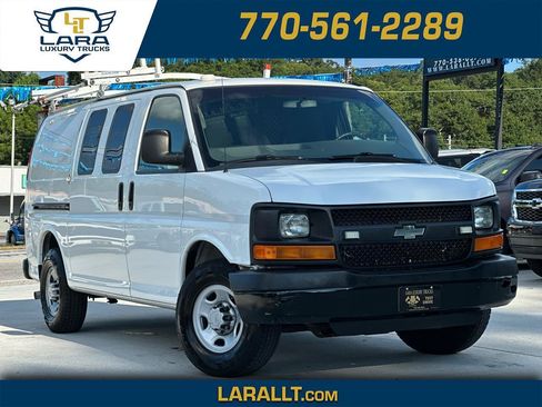 Used 2015 Chevrolet Express 2500 RWD image 1