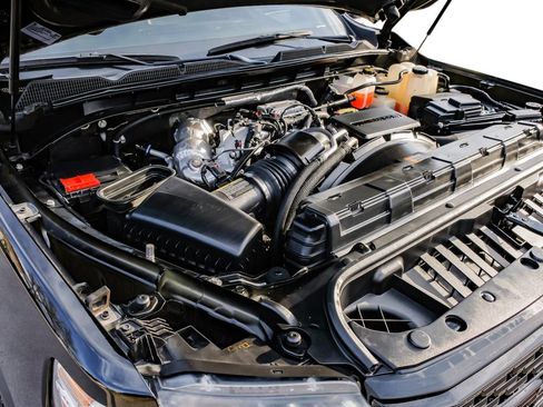 Used 2023 GMC Sierra 3500 Denali w/ Denali Ultimate Package image 59