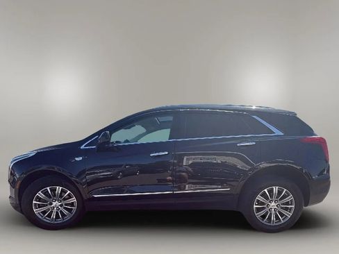 Used 2017 Cadillac XT5 Luxury w/ Driver Awareness Package AWD/4WD image 4