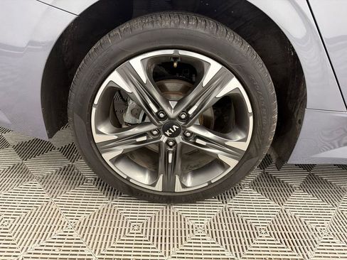Used 2021 Kia K5 EX image 18