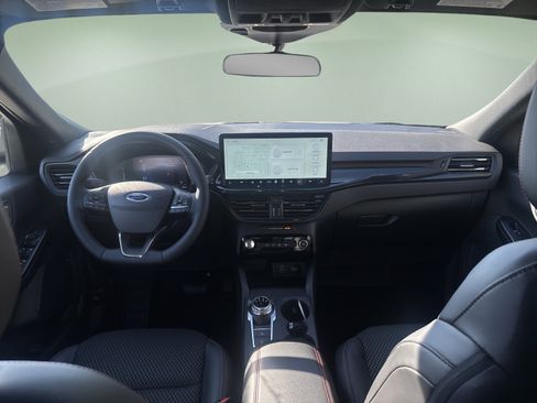 New 2026 Ford Escape ST-Line w/ Tech Pack #1 AWD/4WD image 10