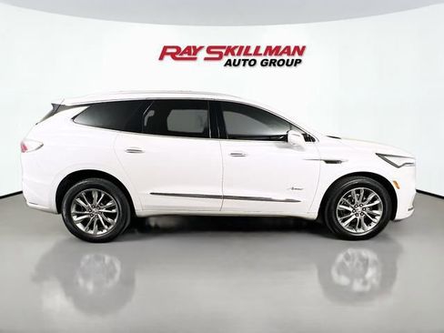 Used 2023 Buick Enclave Avenir w/ Avenir Technology Package image 8