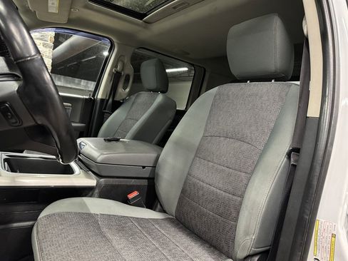 Used 2017 RAM 3500 Big Horn image 22