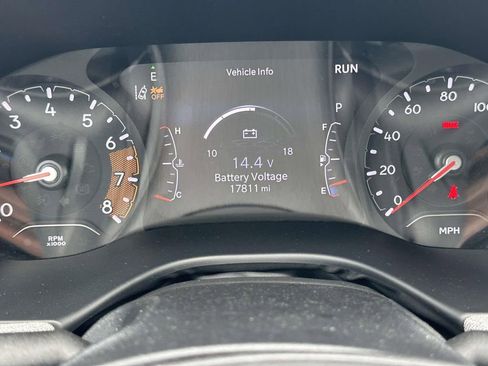 Used 2022 Jeep Compass Latitude AWD/4WD image 21