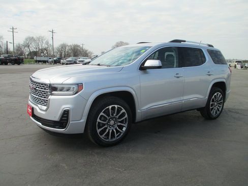 Used 2020 GMC Acadia Denali image 13