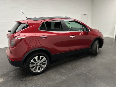 Used 2019 Buick Encore Preferred AWD/4WD image 8