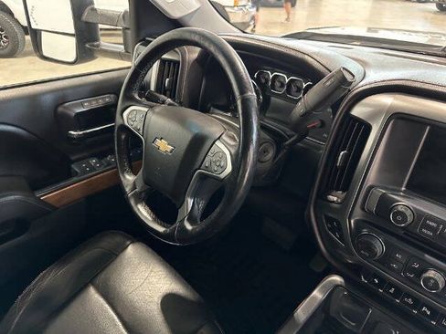 Used 2015 Chevrolet Silverado 2500 LTZ AWD/4WD image 11