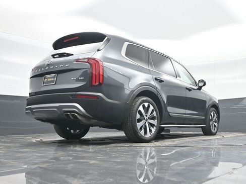 Used 2021 Kia Telluride EX w/ EX Premium Package FWD image 37