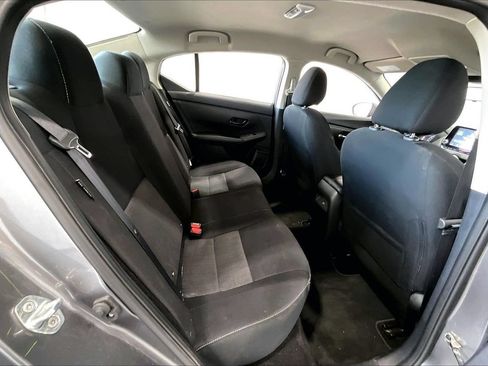 Used 2024 Nissan Sentra SV FWD image 25