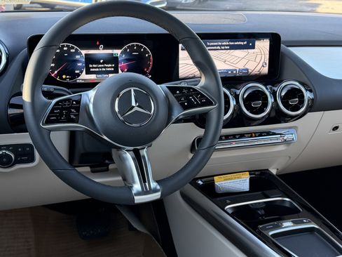 New 2026 Mercedes-Benz GLA 250 image 28