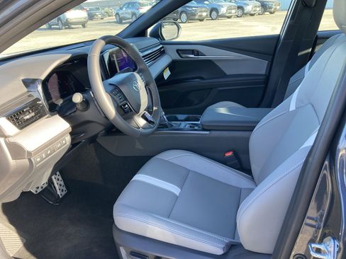 Certified 2026 Toyota Camry SE image 16