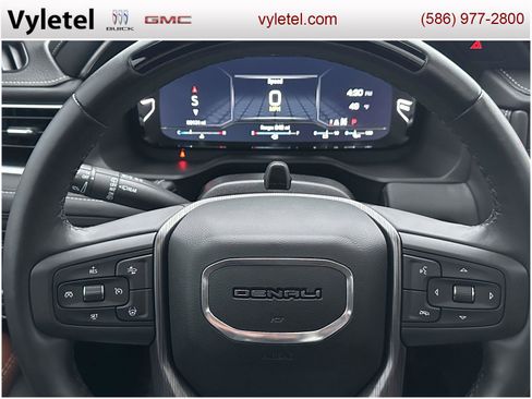 Certified 2023 GMC Yukon Denali Ultimate image 25