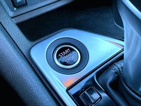 Used 2025 Nissan Sentra SV image 29