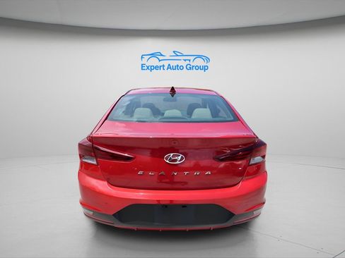 Used 2019 Hyundai Elantra Value Edition FWD image 9