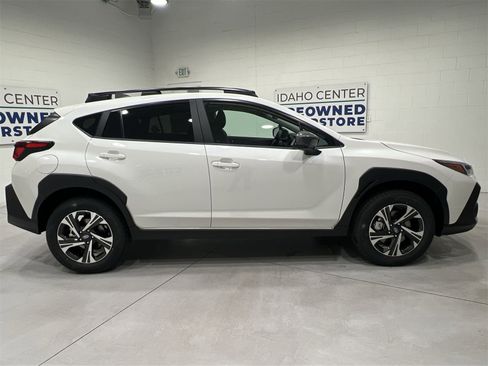 New 2026 Subaru Crosstrek 2.0i Premium image 9