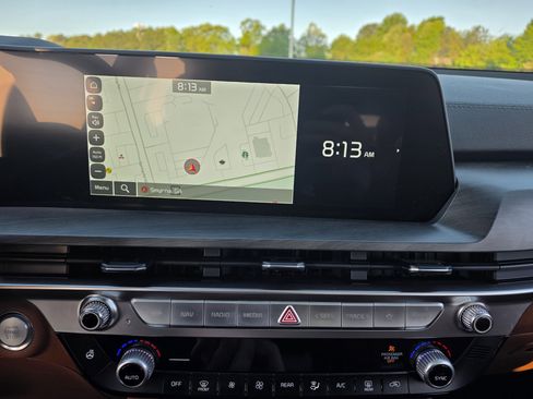 Used 2025 Kia Telluride EX X-Line image 16