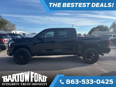 Used 2022 Toyota Tundra Platinum image 8