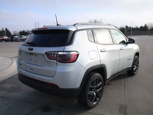 New 2026 Jeep Compass Latitude image 20