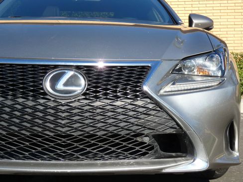 Used 2017 Lexus RC 200t image 17