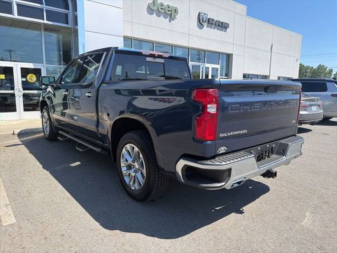 Used 2019 Chevrolet Silverado 1500 LTZ w/ LTZ Premium Package AWD/4WD image 6