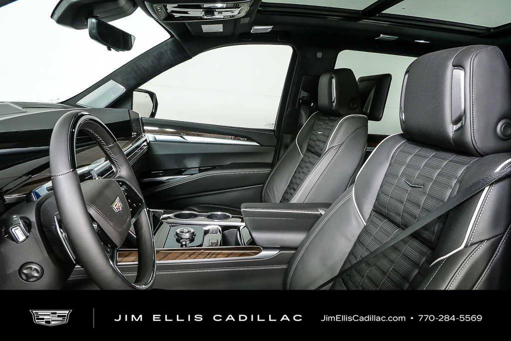 New 2026 Cadillac Escalade Platinum Sport AWD/4WD image 9