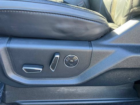 Used 2020 Ford F150 Platinum AWD/4WD image 16