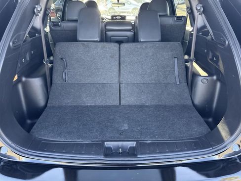 Used 2024 Mitsubishi Outlander SE image 34