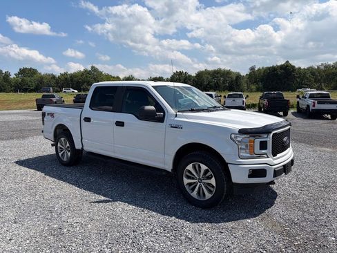 Used 2018 Ford F150 XL w/ Equipment Group 101A Mid AWD/4WD image 16