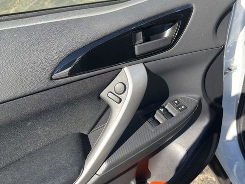 Used 2022 Mitsubishi Eclipse Cross ES image 15
