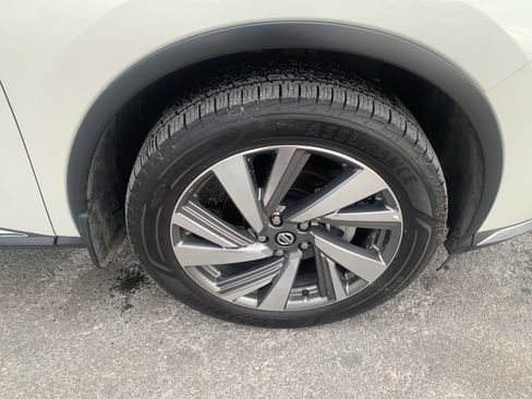 Used 2020 Nissan Murano SL w/ Moonroof Package image 9