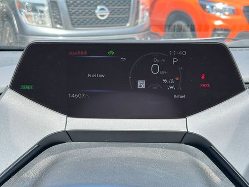 Used 2025 Toyota Prius XLE image 33