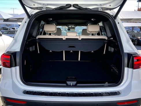 Used 2026 Mercedes-Benz GLB 250 image 14