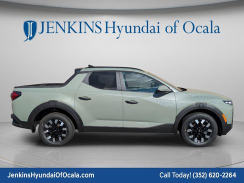 New 2026 Hyundai Santa Cruz SEL FWD image 2