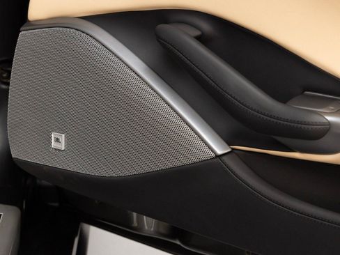 Certified 2023 Ferrari Portofino M RWD image 70