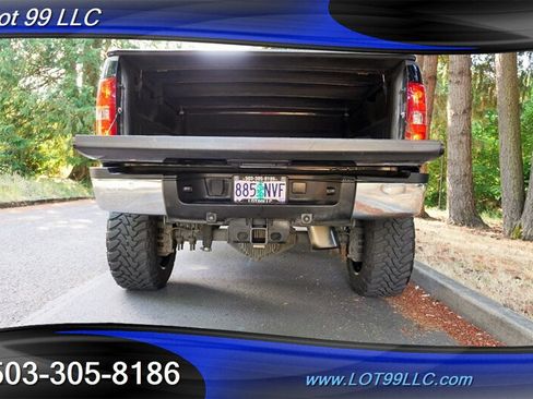 Used 2013 Chevrolet Silverado 2500 LT w/ Interior Plus Package AWD/4WD image 17