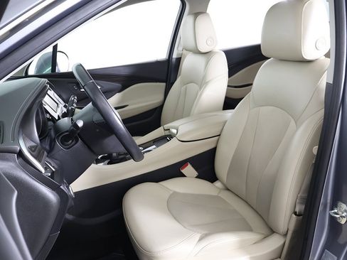 Used 2019 Buick Envision Preferred image 27