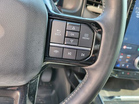 Used 2023 Ford F150 Lightning Platinum AWD/4WD image 23