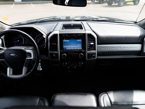 Used 2019 Ford F250 Lariat w/ Chrome Package AWD/4WD image 8