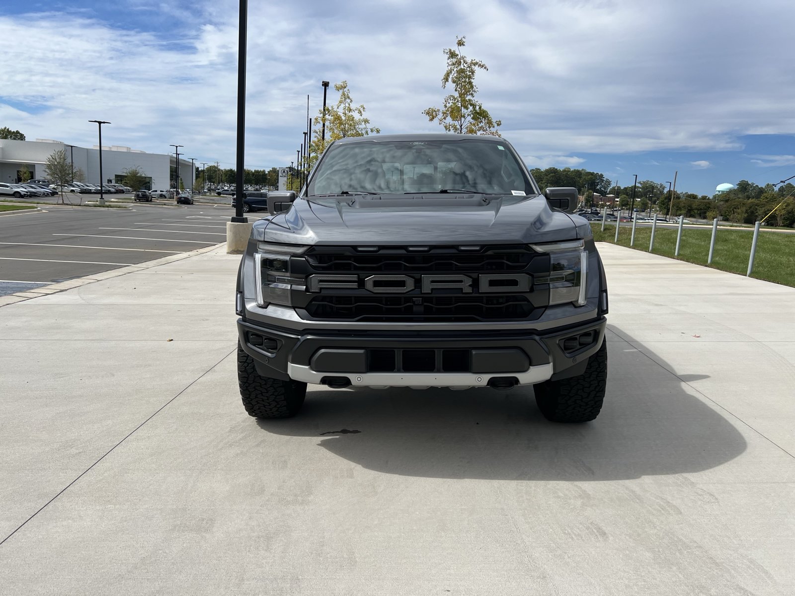 Used 2024 Ford F150 Raptor AWD/4WD image 3